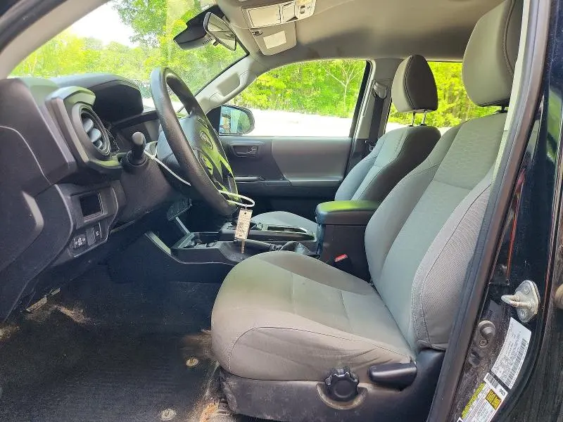 2019 TOYOTA TACOMA SR V6  