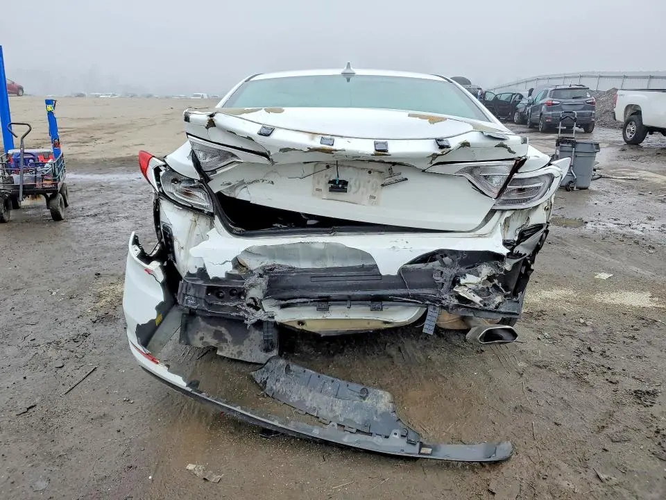 2016 HYUNDAI SONATA SE  