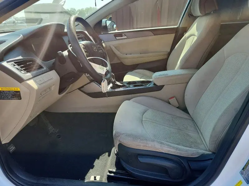 2017 HYUNDAI SONATA SE  