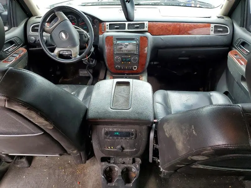 2011 CHEVROLET TAHOE K1500 LTZ  