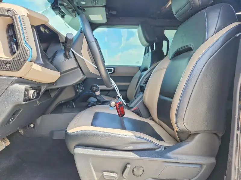 2023 FORD BRONCO BASE  