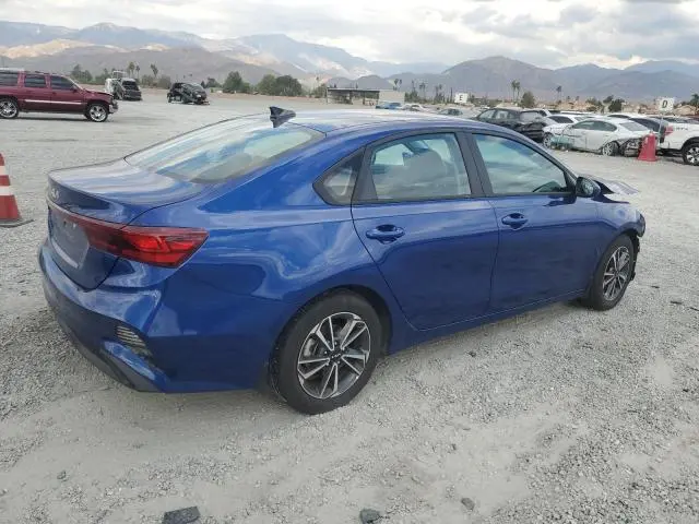 2023 KIA FORTE LX  