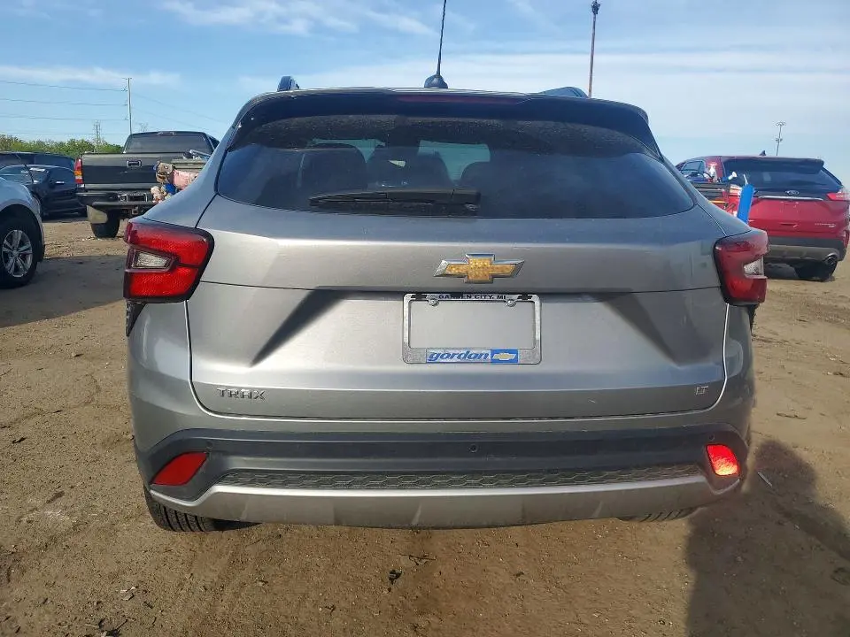 2025 CHEVROLET TRAX 1LT  
