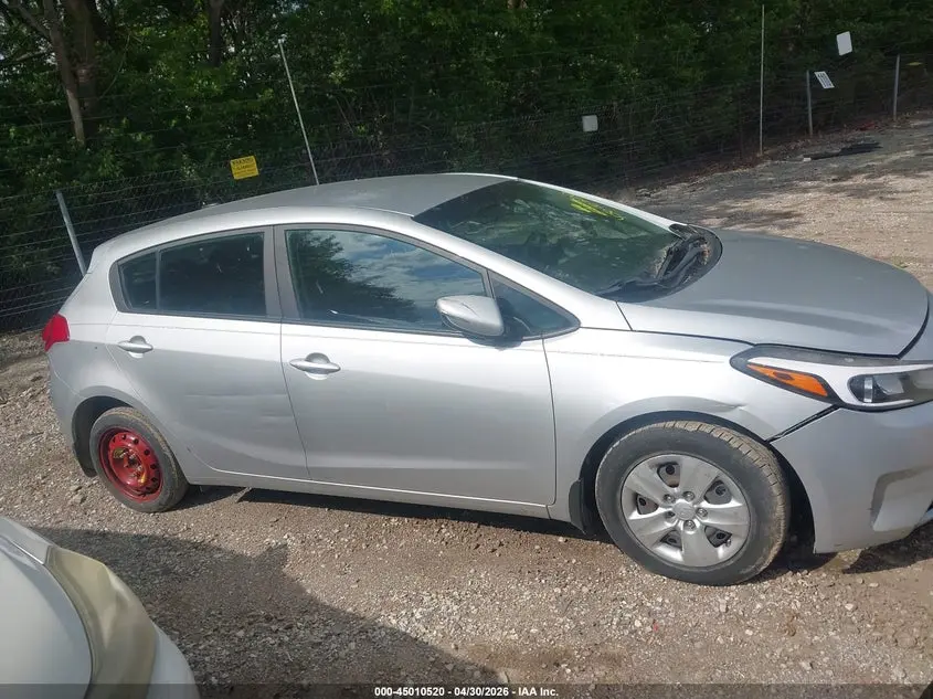 2017 KIA FORTE LX
