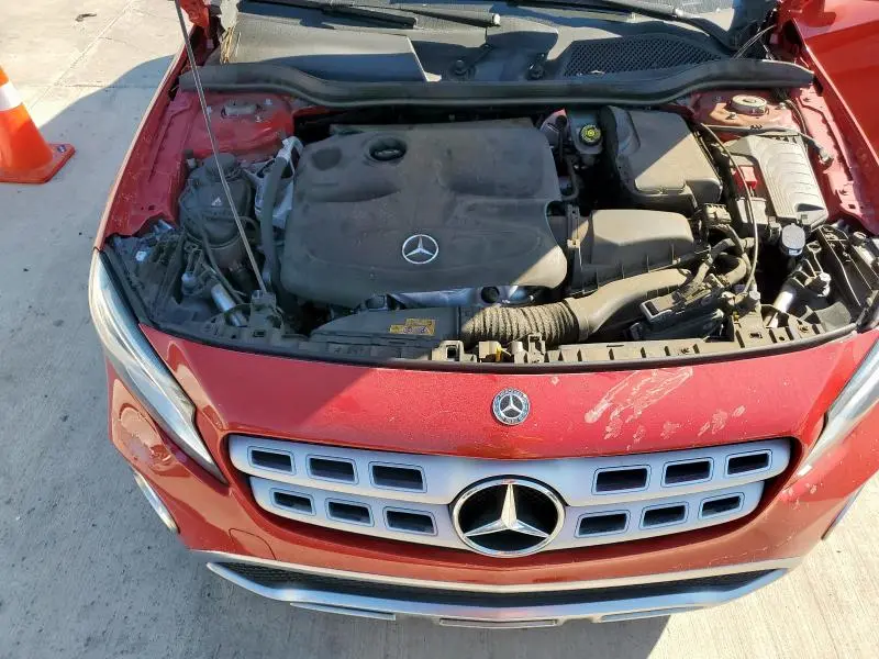 2018 MERCEDES-BENZ GLA 250  