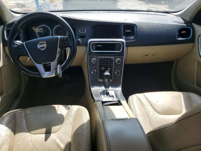 2011 VOLVO S60 T6  