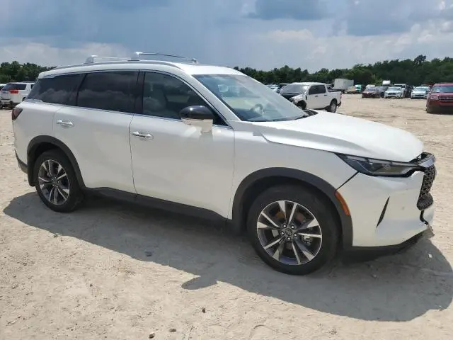2024 INFINITI QX60 LUXE  