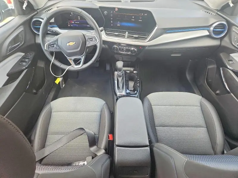 2025 CHEVROLET TRAX 1LT  