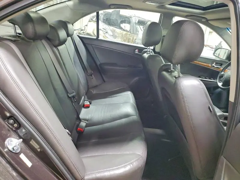 2010 HYUNDAI SONATA LIMITED  