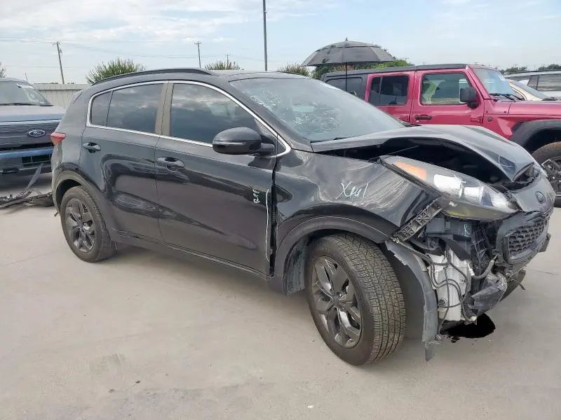 2022 KIA SPORTAGE S  