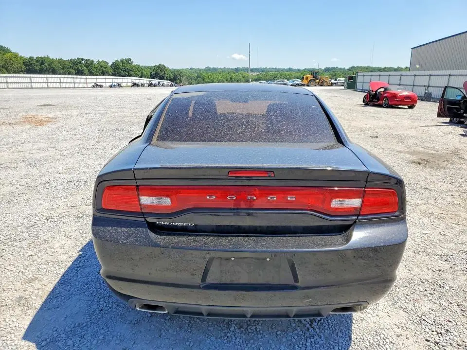 2012 DODGE CHARGER SE  