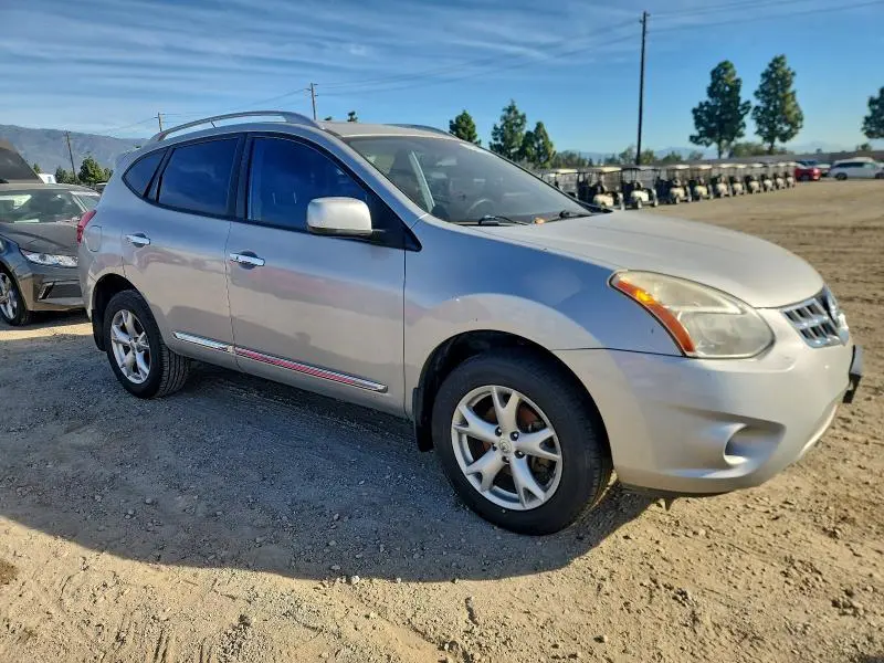 2011 NISSAN ROGUE S  