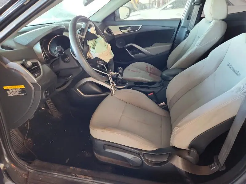 2013 HYUNDAI VELOSTER   