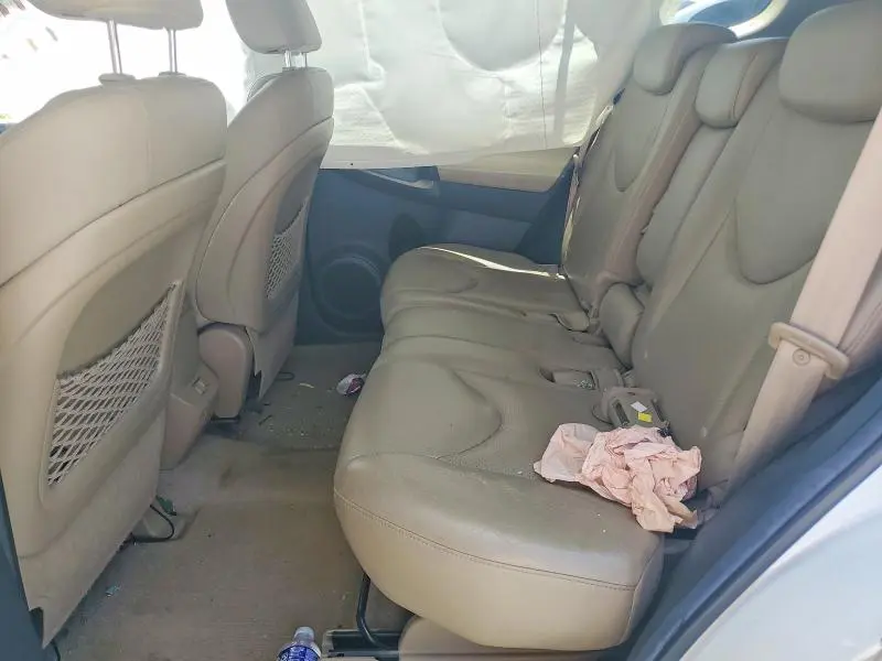 2011 TOYOTA RAV4 LIMITED  
