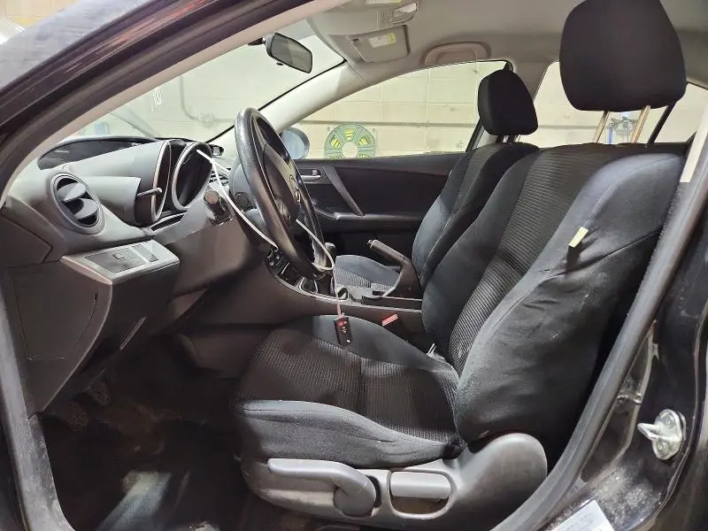 2013 MAZDA 3 I  
