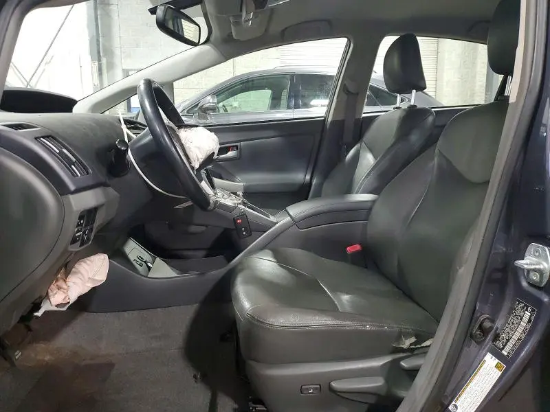 2010 TOYOTA PRIUS IV  