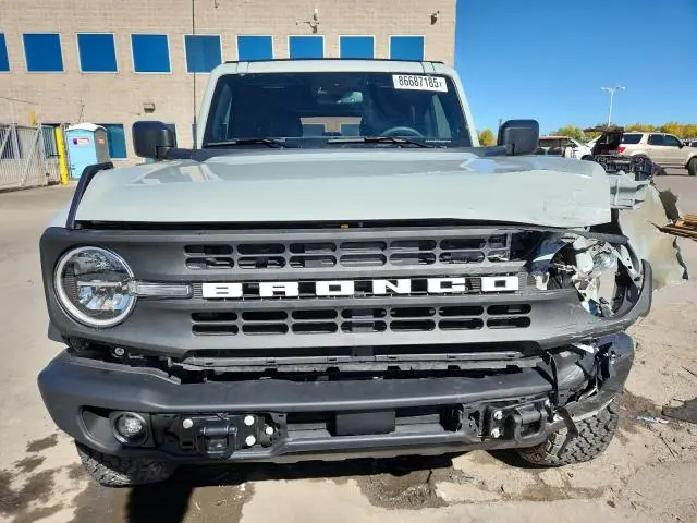 2023 FORD BRONCO BASE  