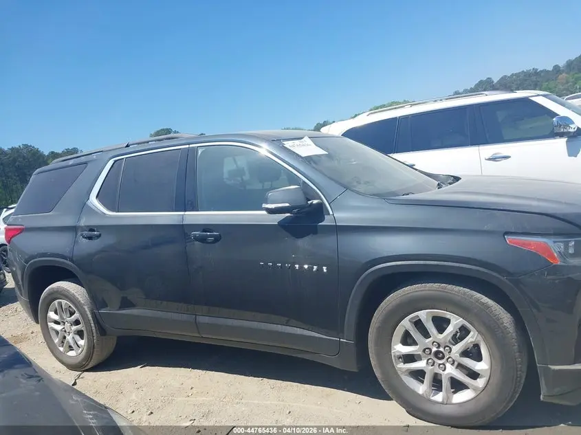 2020 CHEVROLET TRAVERSE FWD LT CLOTH