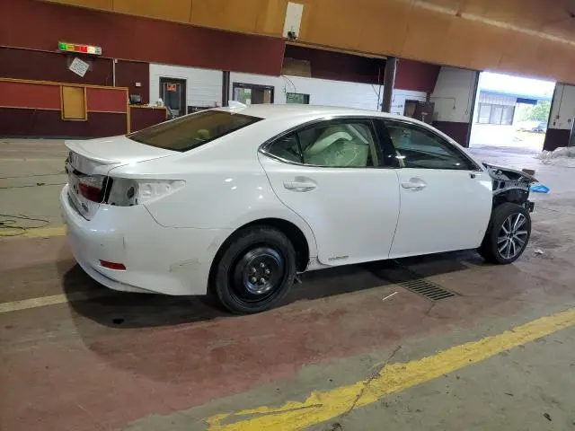 2017 LEXUS ES 300H  