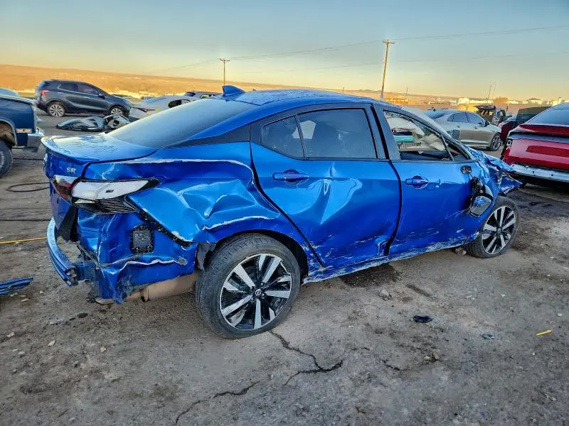 2021 NISSAN VERSA SR  