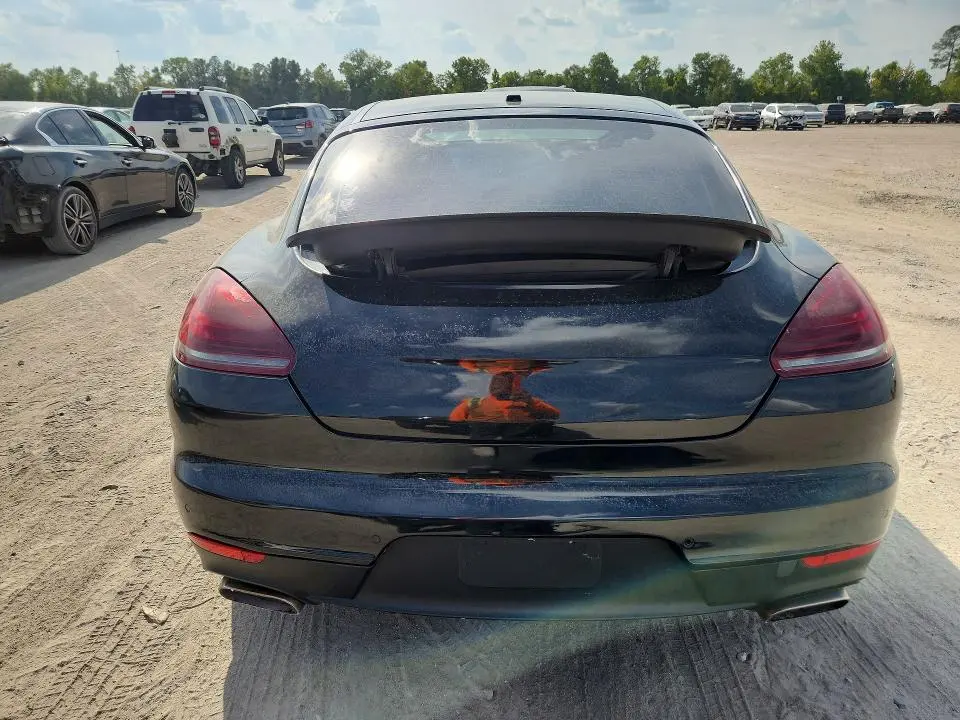 2014 PORSCHE PANAMERA 2  