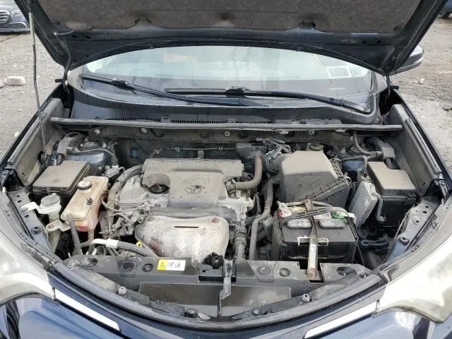 2017 TOYOTA RAV4 XLE  