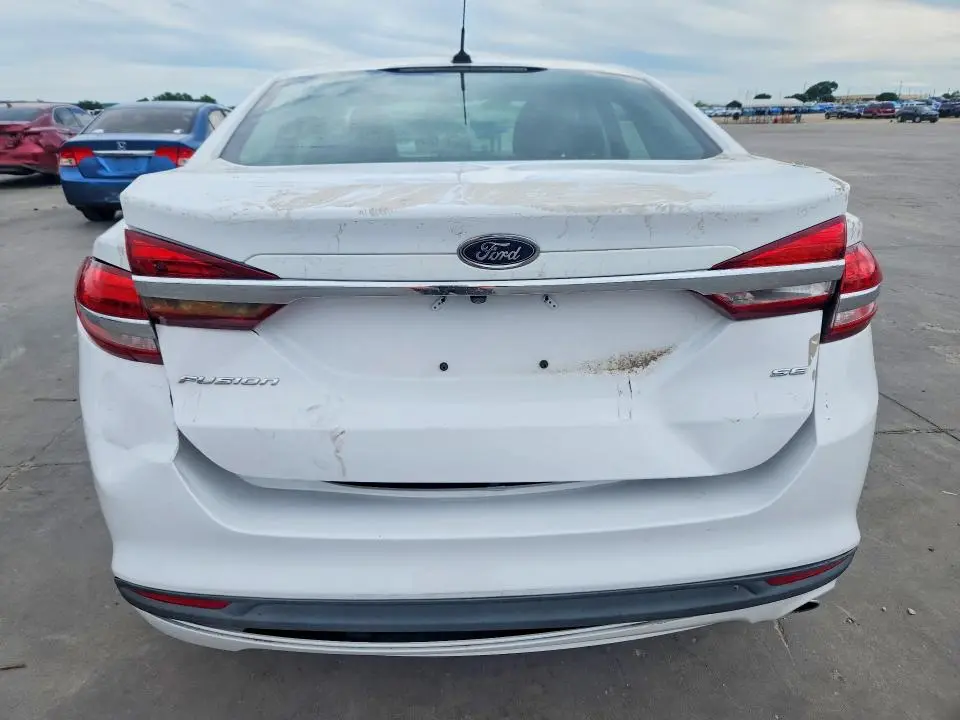 2017 FORD FUSION SE  