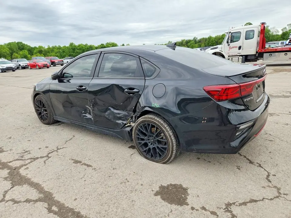 2021 KIA FORTE GT LINE  