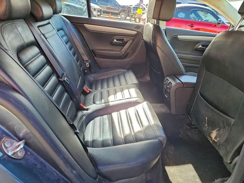 2013 VOLKSWAGEN CC SPORT  