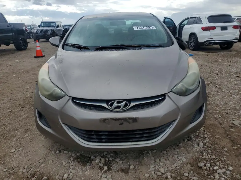 2013 HYUNDAI ELANTRA GLS  