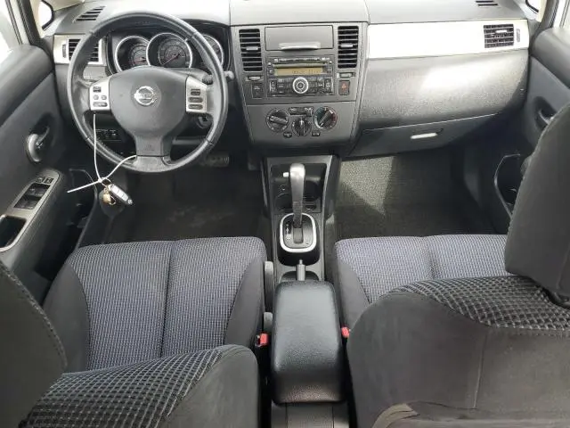 2010 NISSAN VERSA S  