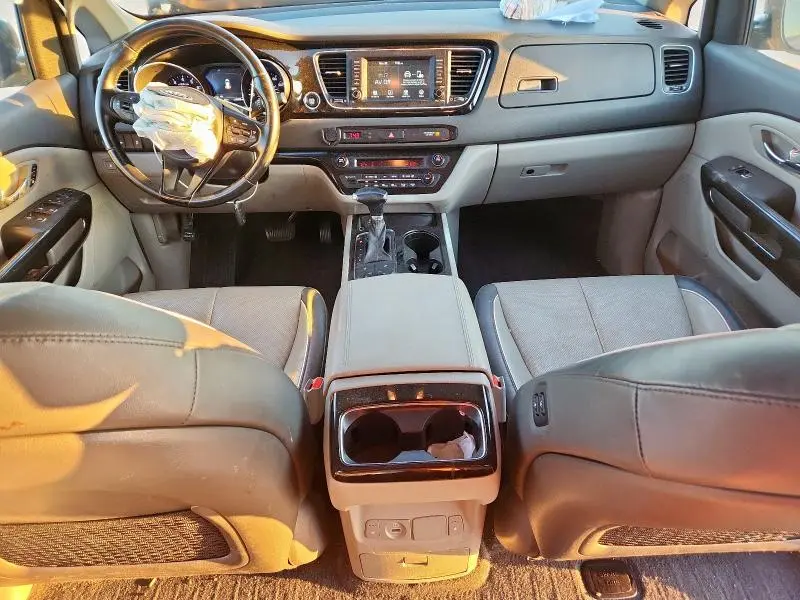 2018 KIA SEDONA EX  