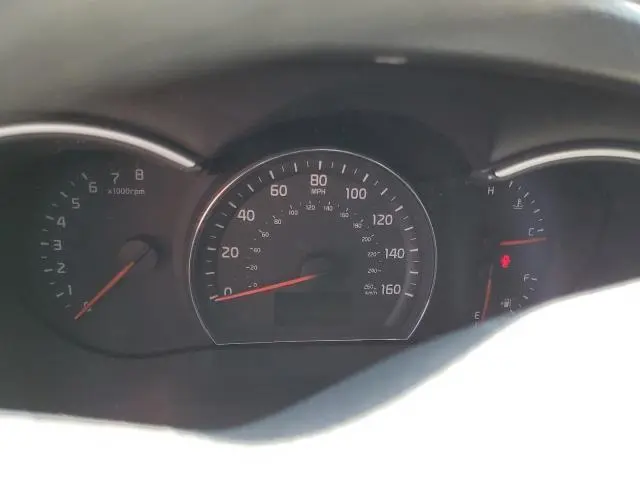 2015 KIA SORENTO LX  