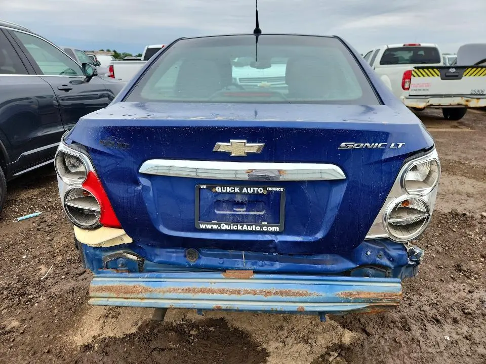 2013 CHEVROLET SONIC LT  