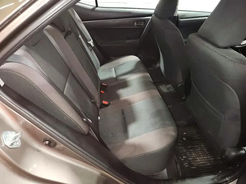 2017 TOYOTA COROLLA LE  
