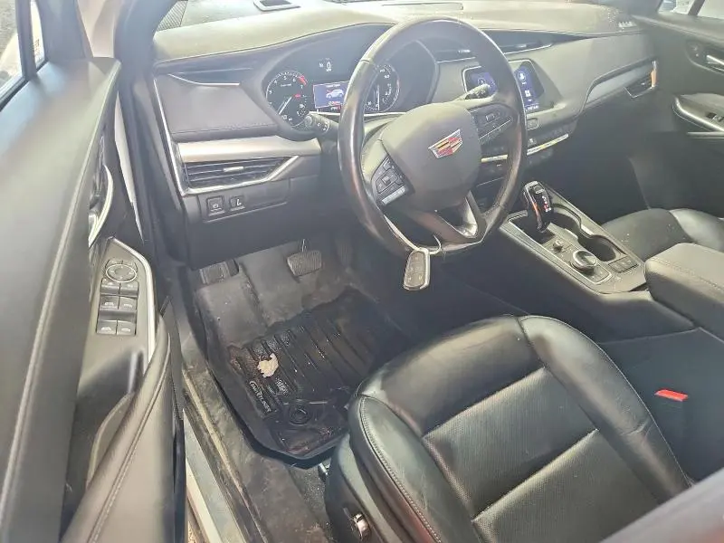 2020 CADILLAC XT4 PREMIUM LUXURY  