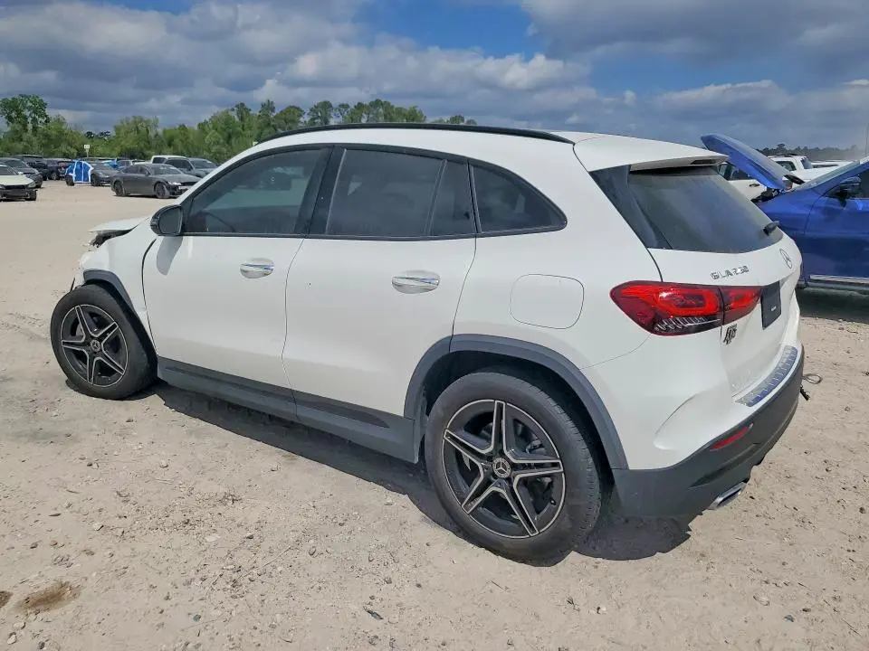 2022 MERCEDES-BENZ GLA 250 4MATIC  
