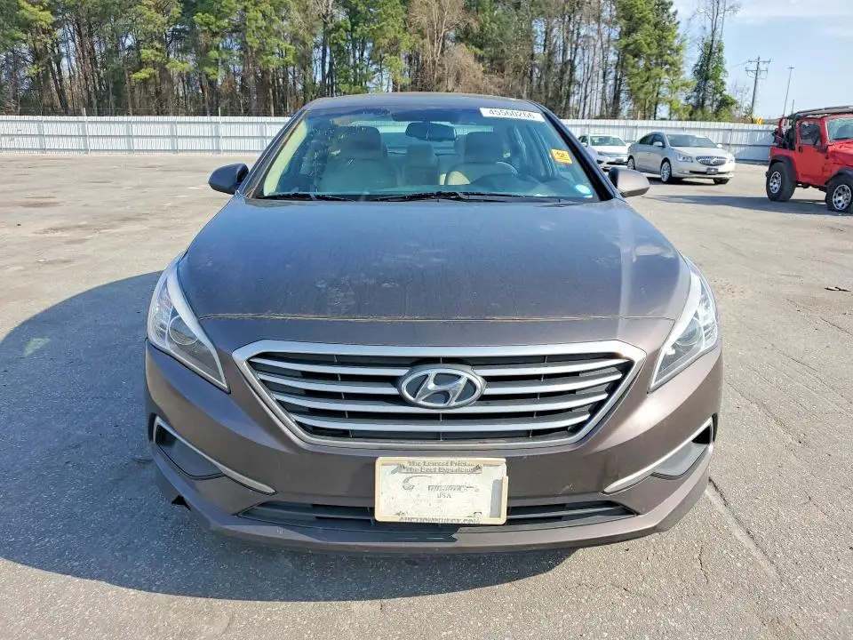 2016 HYUNDAI SONATA SE  