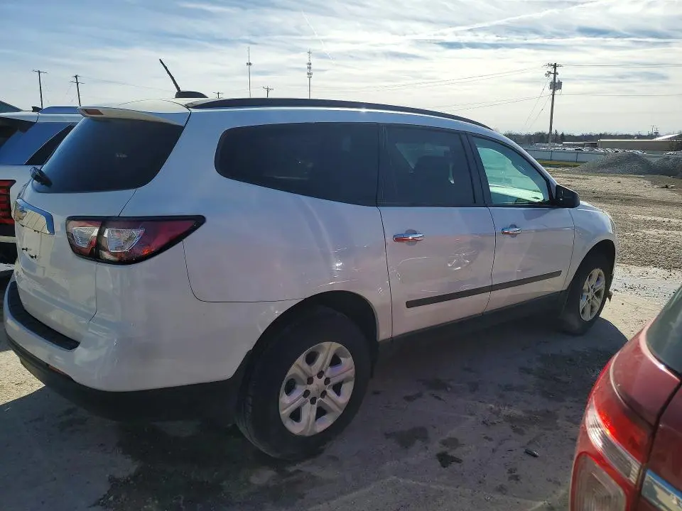 2017 CHEVROLET TRAVERSE LS  