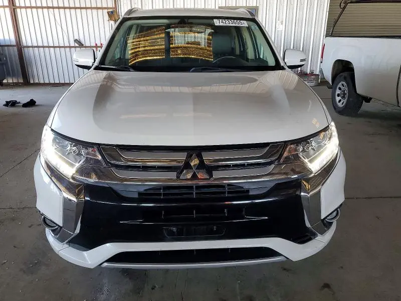 2018 MITSUBISHI OUTLANDER SE  