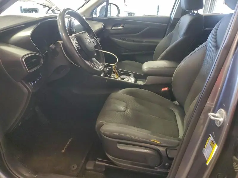 2019 HYUNDAI SANTA FE SE  