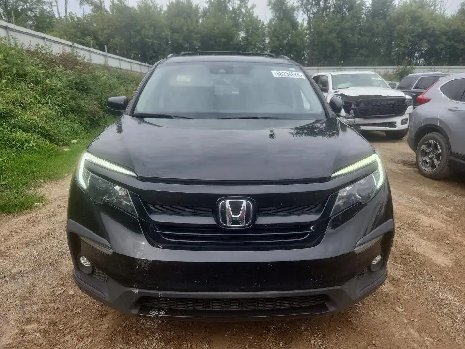 2022 HONDA PILOT SE  