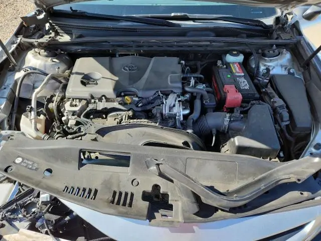 2018 TOYOTA CAMRY SE  