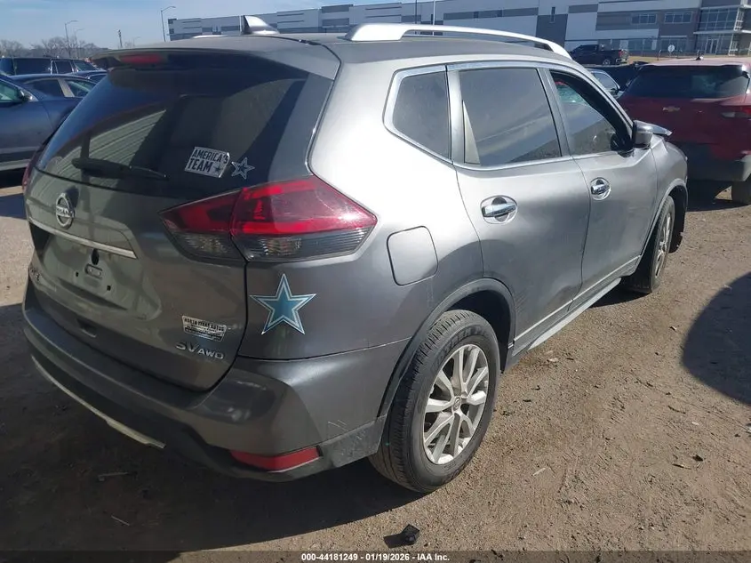 2019 NISSAN ROGUE SV