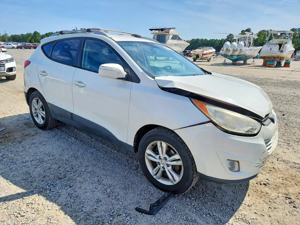 2013 HYUNDAI TUCSON GLS  