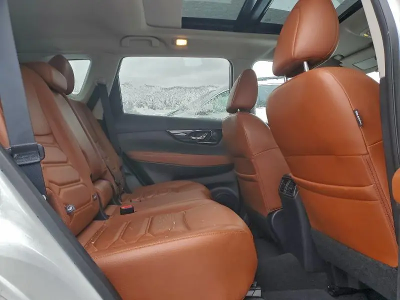 2017 NISSAN ROGUE SV  