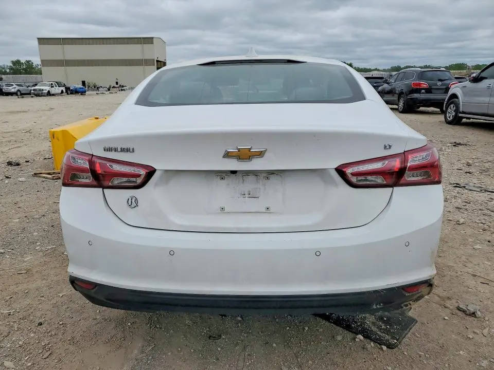 2021 CHEVROLET MALIBU LT  