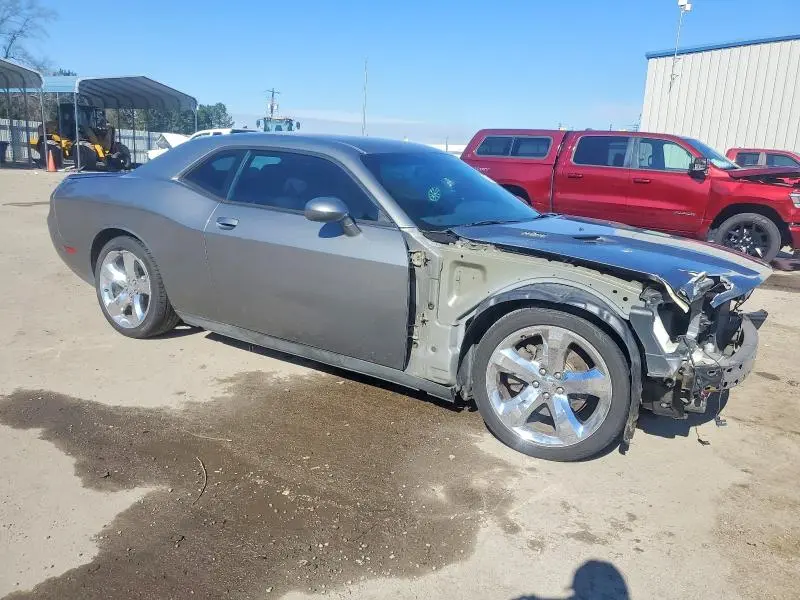 2012 DODGE CHALLENGER R  