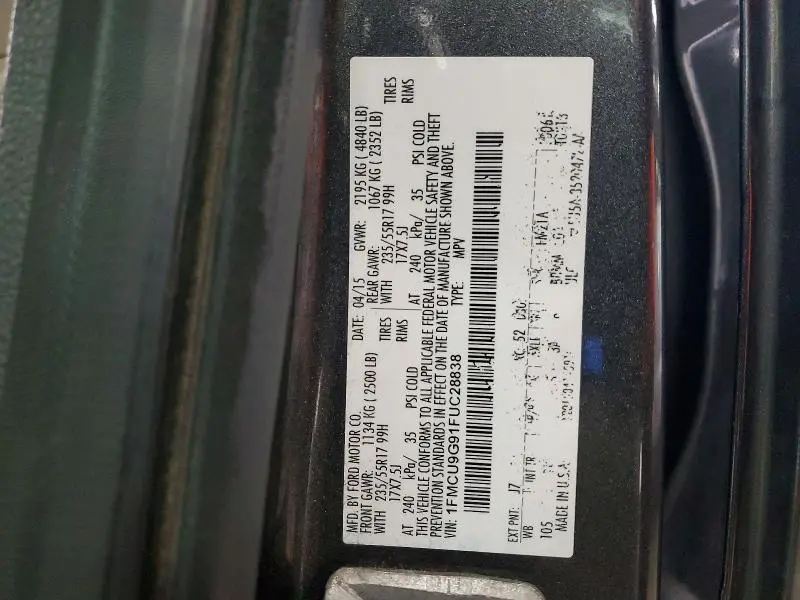 2015 FORD ESCAPE SE  