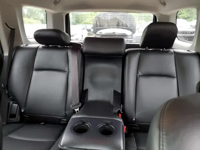 2023 TOYOTA 4RUNNER SE  
